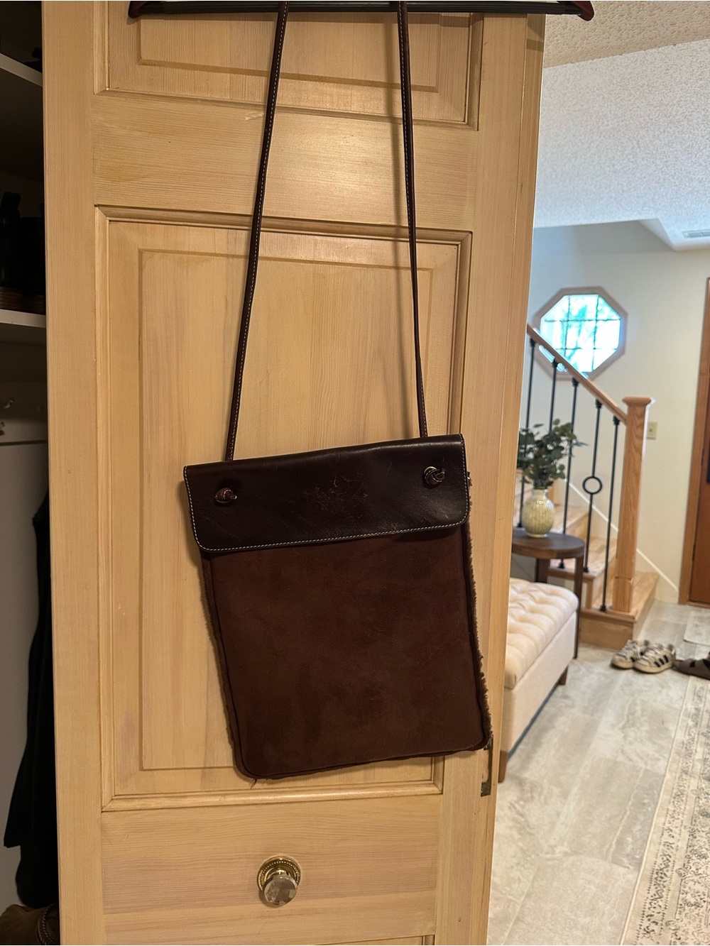 UNISEX Land’s End Dark Brown Leather & Suede Crossbody Bag